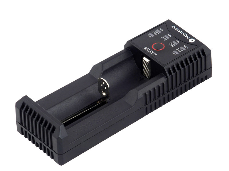 Nabíječka Li-Ion/LiFePO4/Ni-MH everActive UC100, in USB, Power Bank